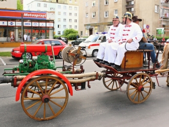 Průvod městem
