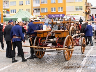 Ukázka zásahu s historickou hasičskou technikou