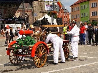 Ukázka zásahu s historickou hasičskou technikou
